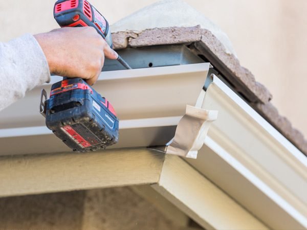 Gutter Repair & Re-Sloping in Salem, OR